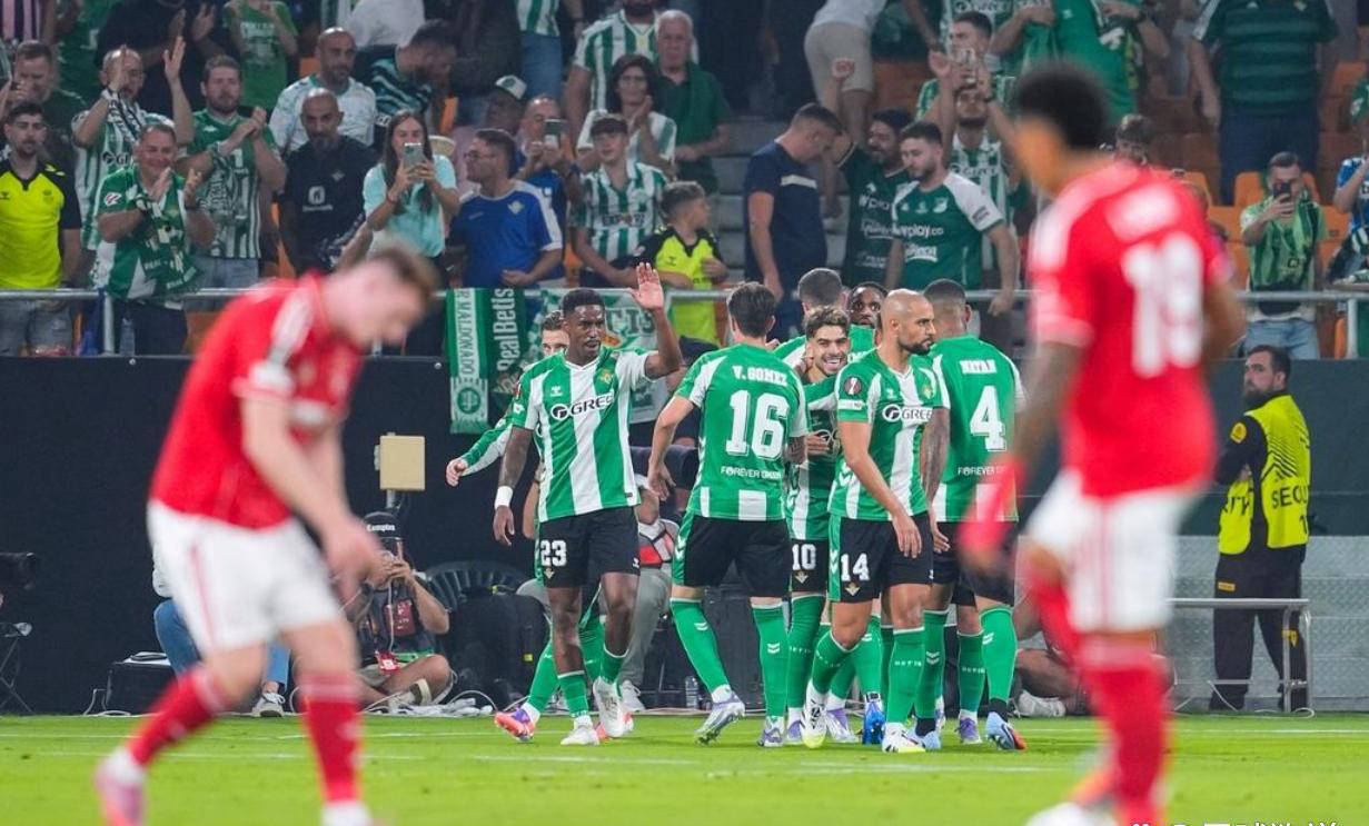 关于英超倒计时，圣安东尼奥马刺赛前手感冰凉，细节引发关注，震撼外界，身体对抗强度拉满的信息